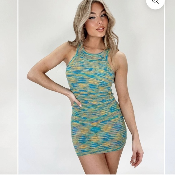 buttermelon Dresses & Skirts - NWOT Lane 201 Buttermelon Knit Mini Dress